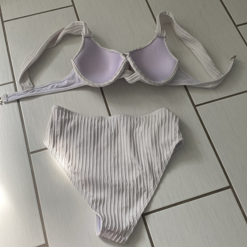 White Ribbed Bikini Set - Picture 2 of 3